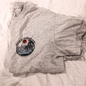 Brandy Melville golden coast tee